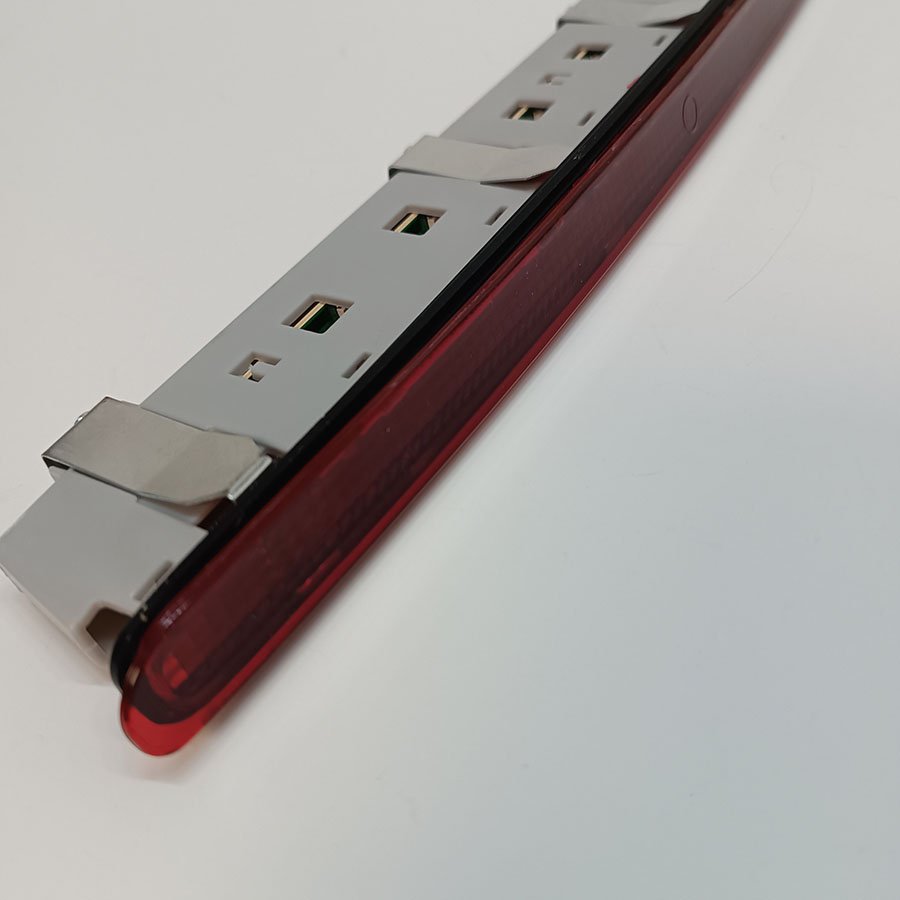 Troisième feu Stop surélevé pour Mercedes Benz Classe C 2000-2007 – Image 7