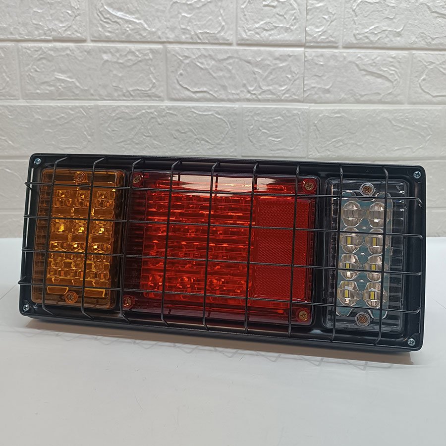 Feux Arrière LED Universels Pour Remorques Camions Vans – Image 3