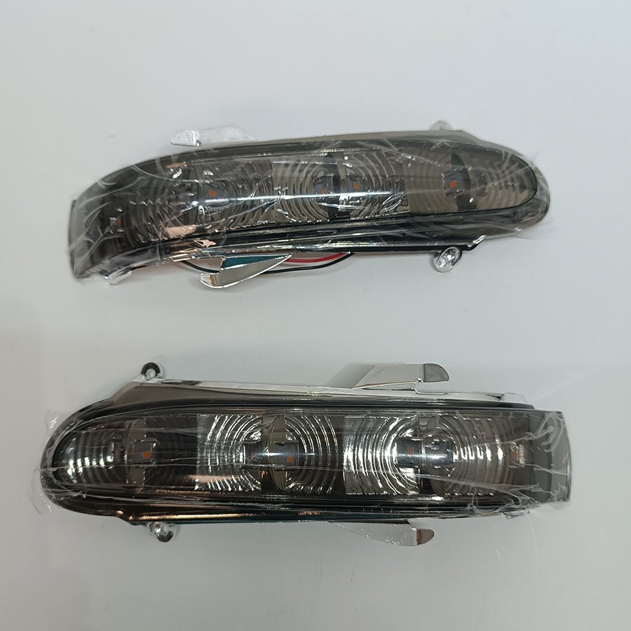 Clignotants De Rétroviseur Latéral Mercedes-Benz W220 – Image 9