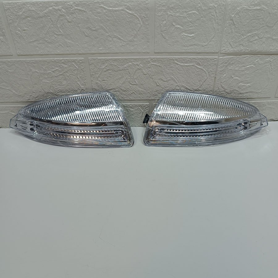 Paire de clignotants de rétroviseur Mercedes Classe C W204 – Image 4