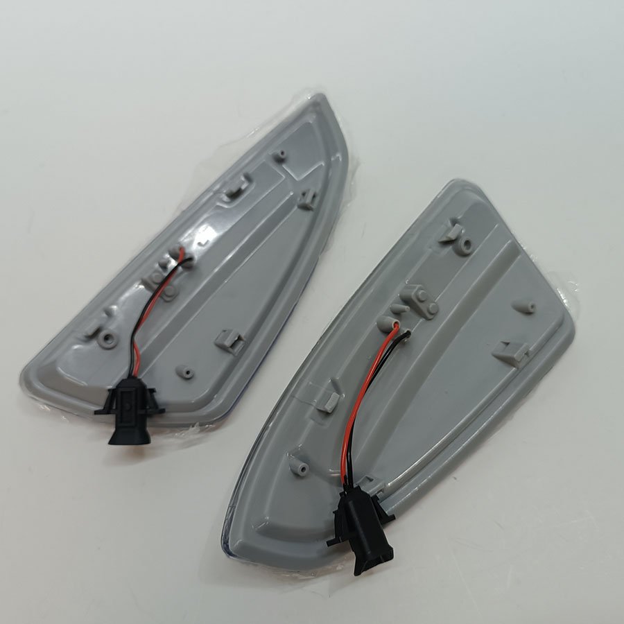 Paire de clignotants de rétroviseur Mercedes Classe C W204 – Image 9