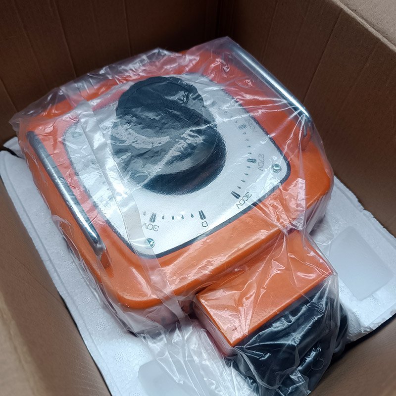 Transformateur de tension variable auto 3000VA 10A – Image 9