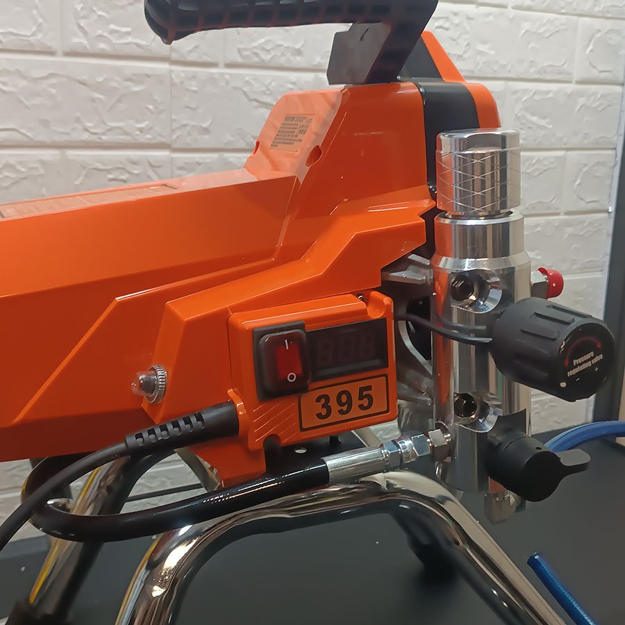 Pistolet à peinture sans air avec tuyau haute pression, 2200 W – Image 3