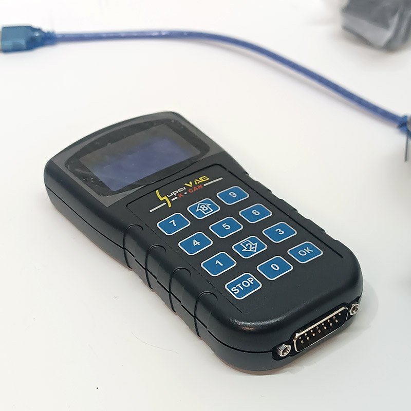 Outil de Diagnostic automobile OBD2 Super vag k can – Image 3
