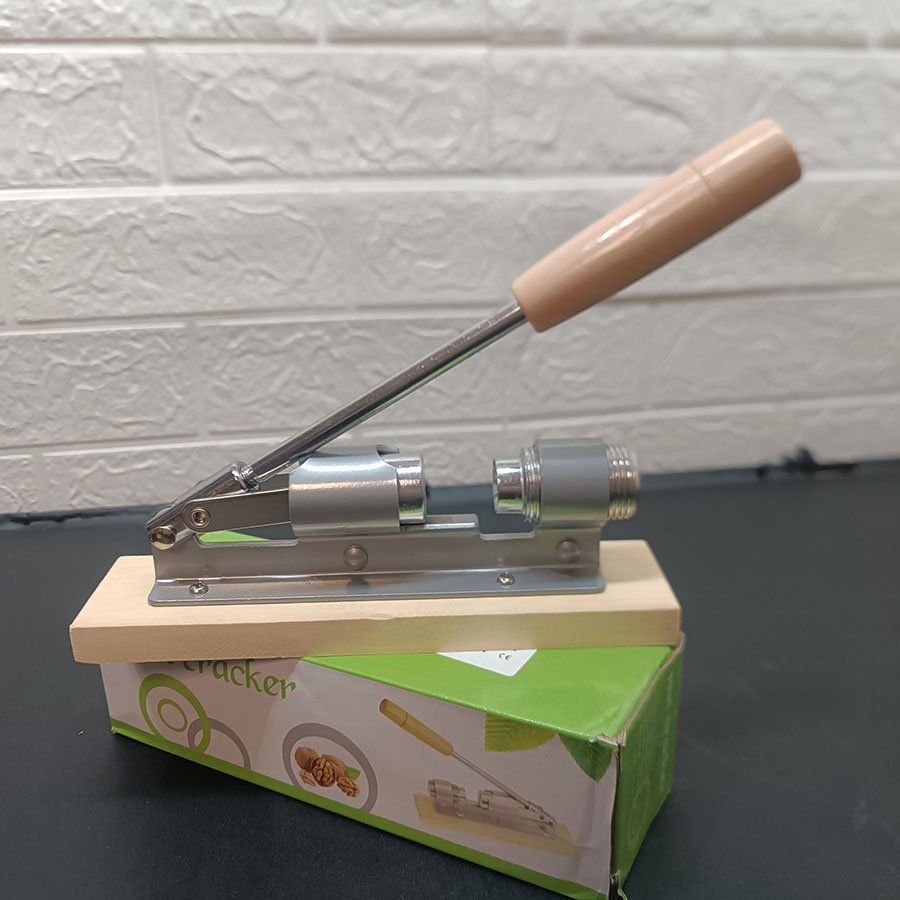 Casse Noix Casse-Noisette Manuel en Bois Résistant – Image 4