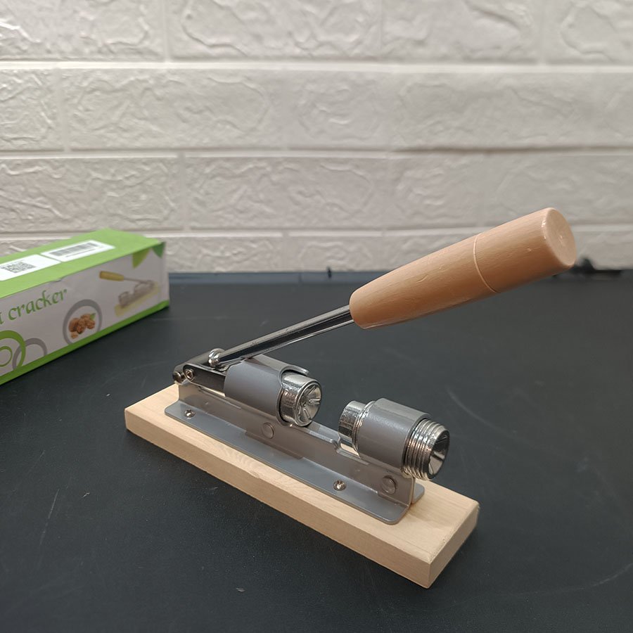 Casse Noix Casse-Noisette Manuel en Bois Résistant – Image 5