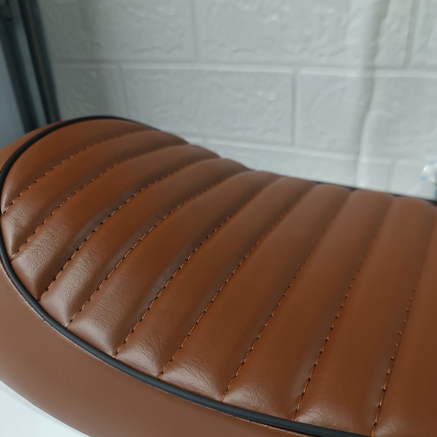 Siège de moto en cuir PU Vintage café Racer – Image 4