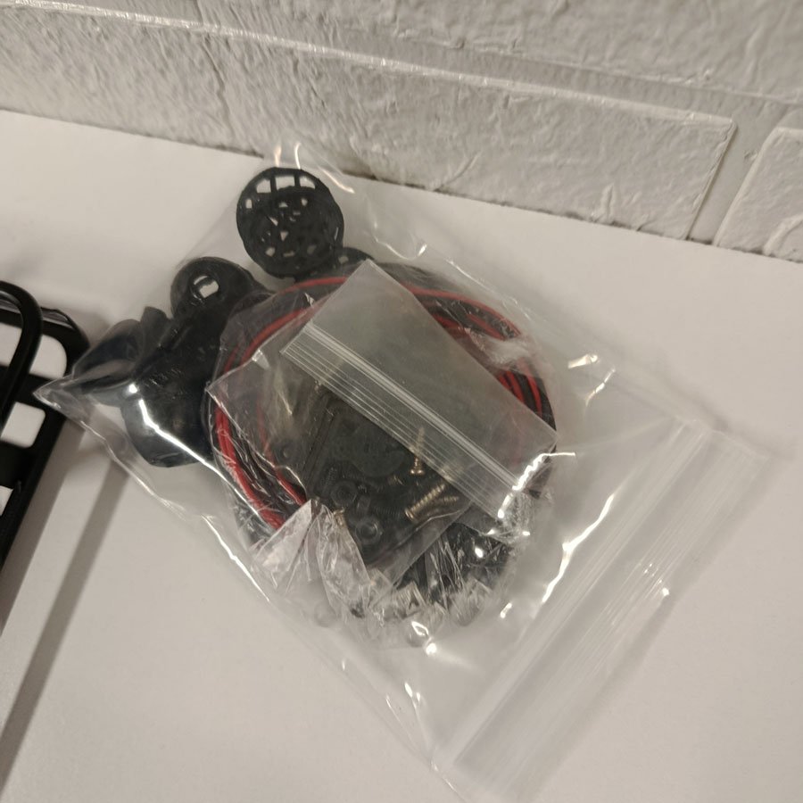 Porte-bagages de toit en métal 1/10 pour voitures RC – Image 8